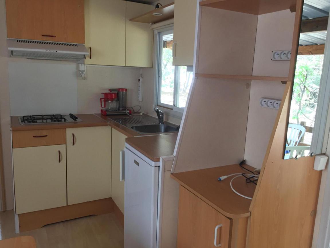 Les Chalets En Cevennes Saint-Christol-les-Ales Luaran gambar