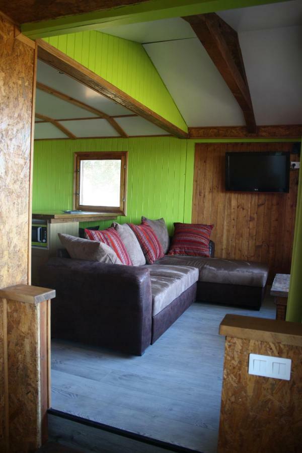 Les Chalets En Cevennes Saint-Christol-les-Ales Luaran gambar